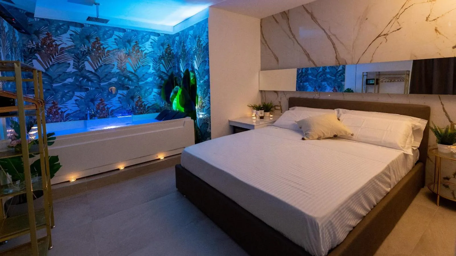 Pensión Mazzini Luxury Jacuzzy Suite CTA