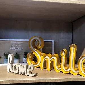 Apartament Smile's, Katania